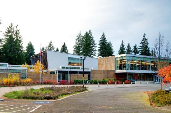 Firstenburg Community Center